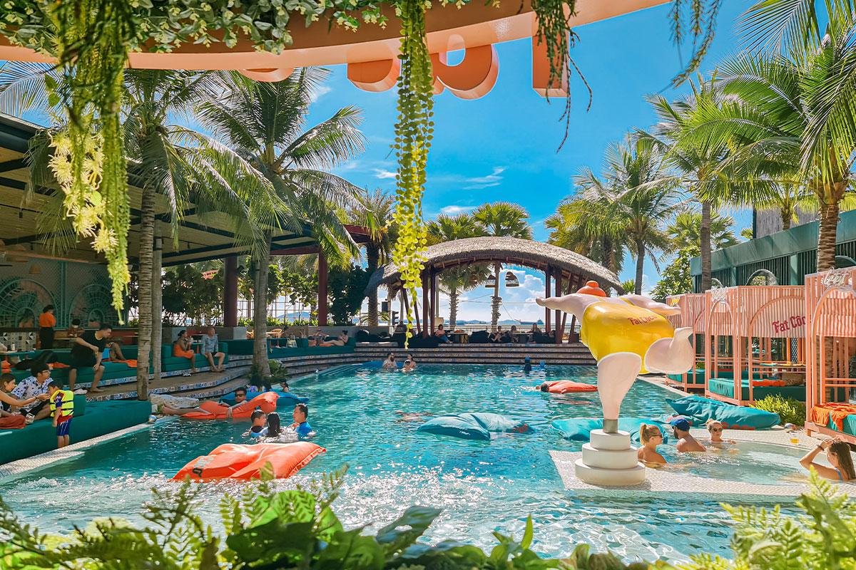 a one new wing A ONE New Wing