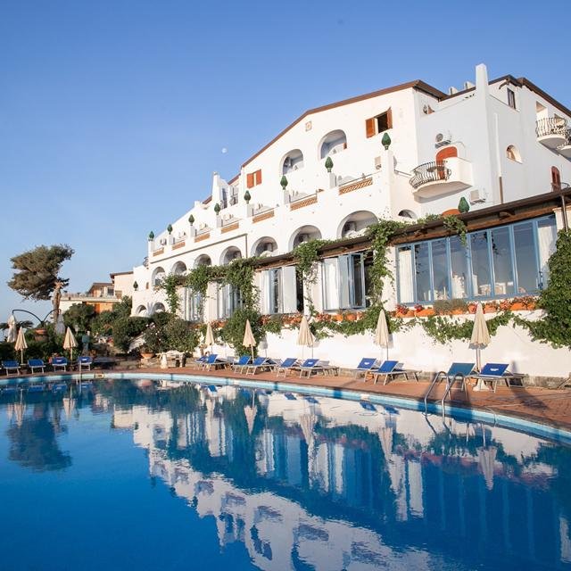 hotel arathena rocks Hotel Arathena Rocks