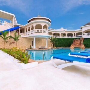 Travellers Beach Resort