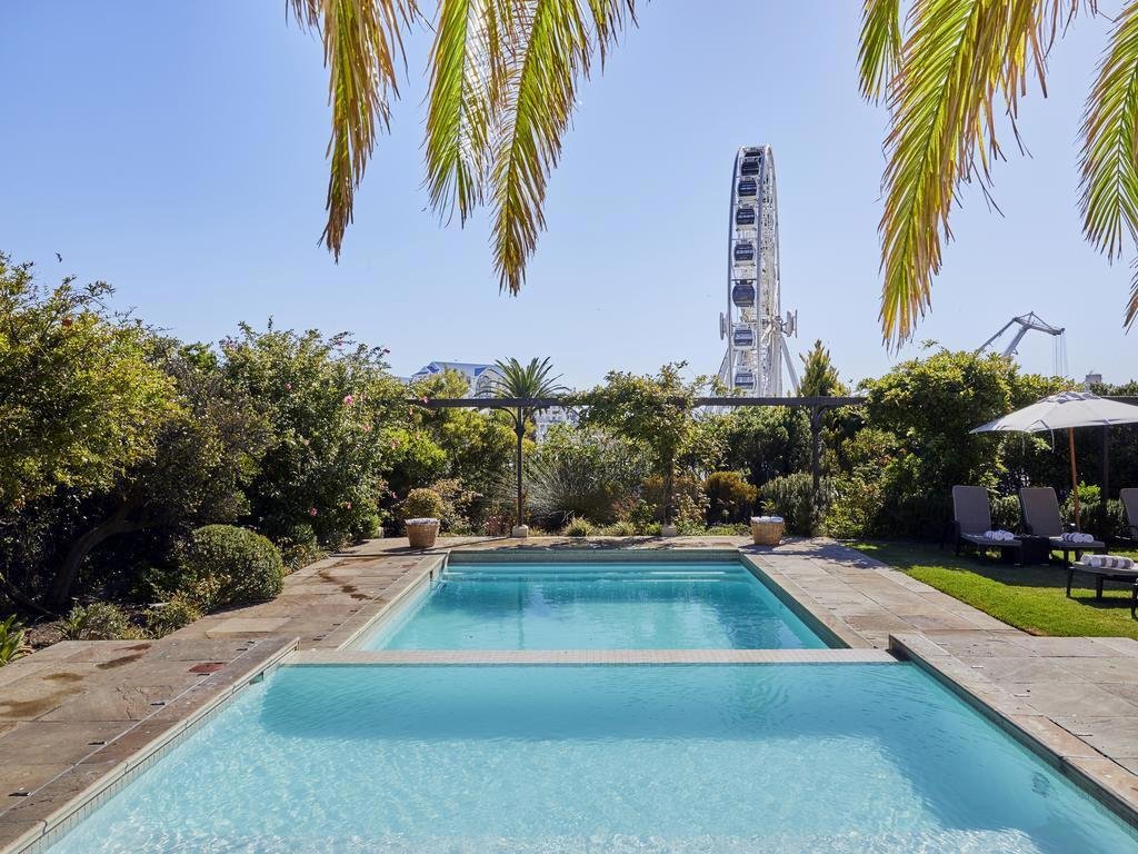 queen victoria hotel Queen Victoria Hotel