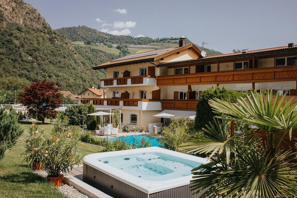 bischofhof Bischofhof