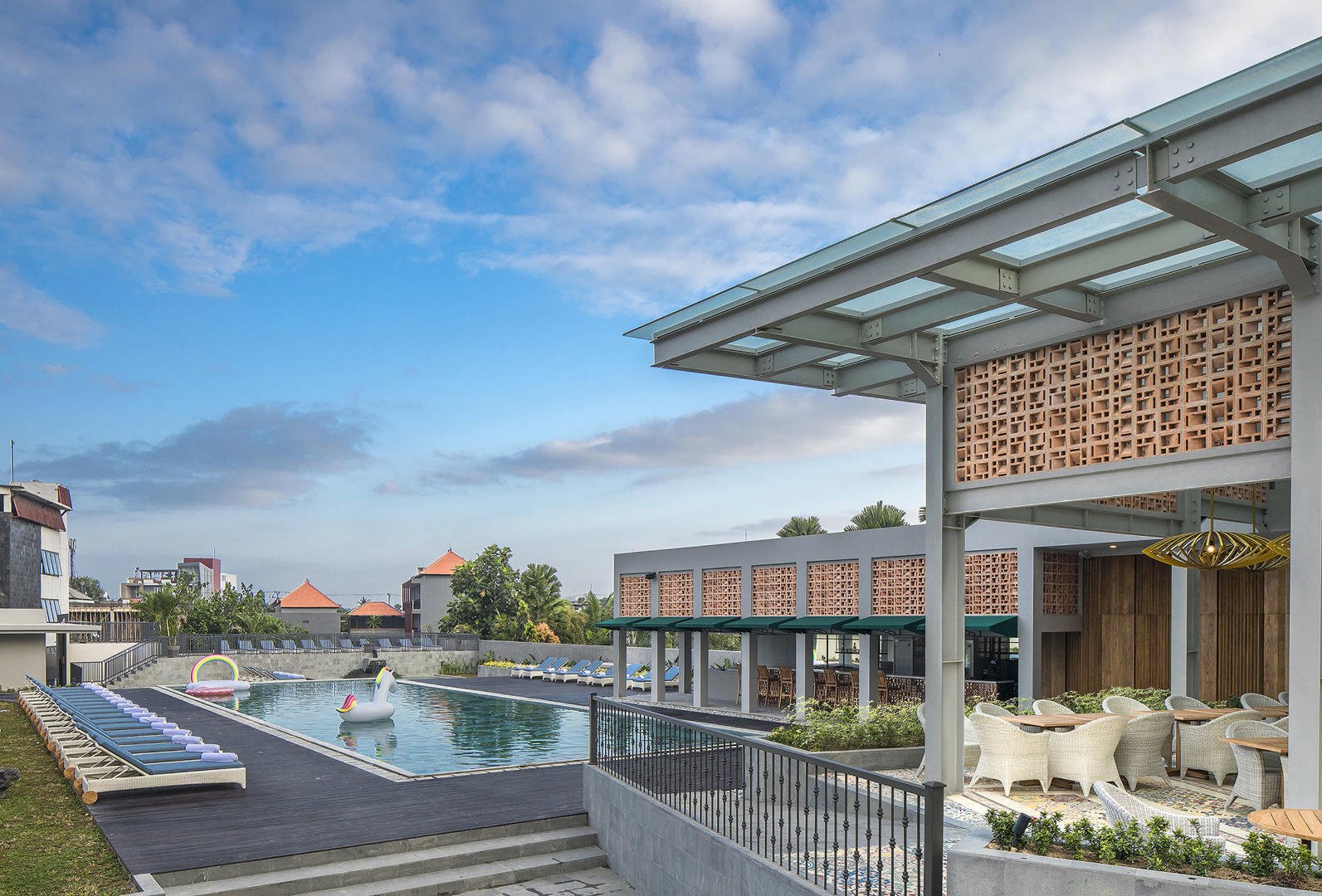 eastin ashta Eastin Ashta