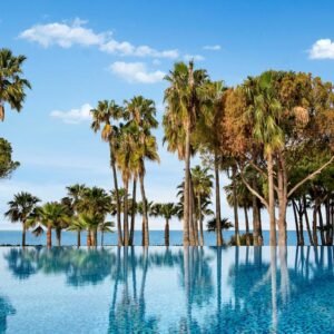 Hotel Acanthus Cennet Barut Collection