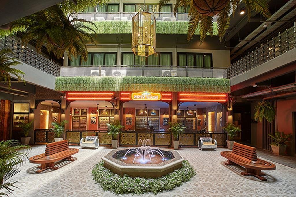 w22 by burasari W22 by Burasari