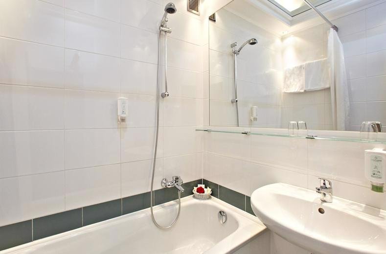 henri wien siebterbezirk HENRI Wien Siebterbezirk