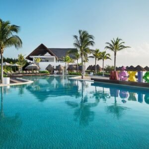 Ocean Riviera Paradise