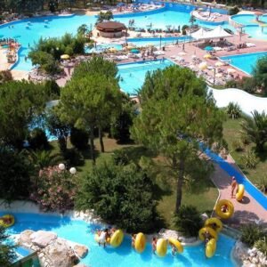 Verde Azzurro Holiday Village