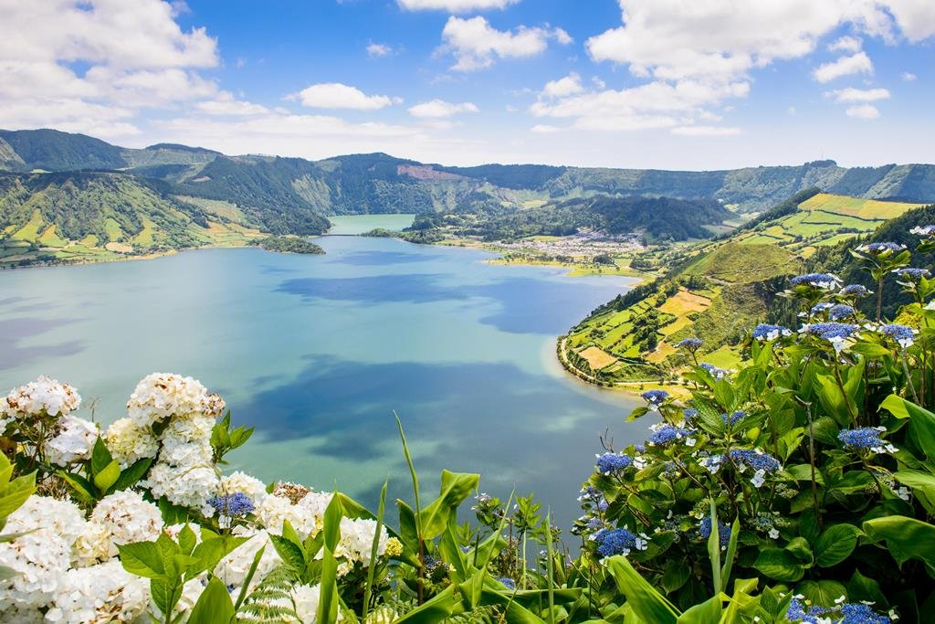 12 daagse fly drive sao miguel terceira & faial 12 daagse fly drive Sao Miguel Terceira & Faial