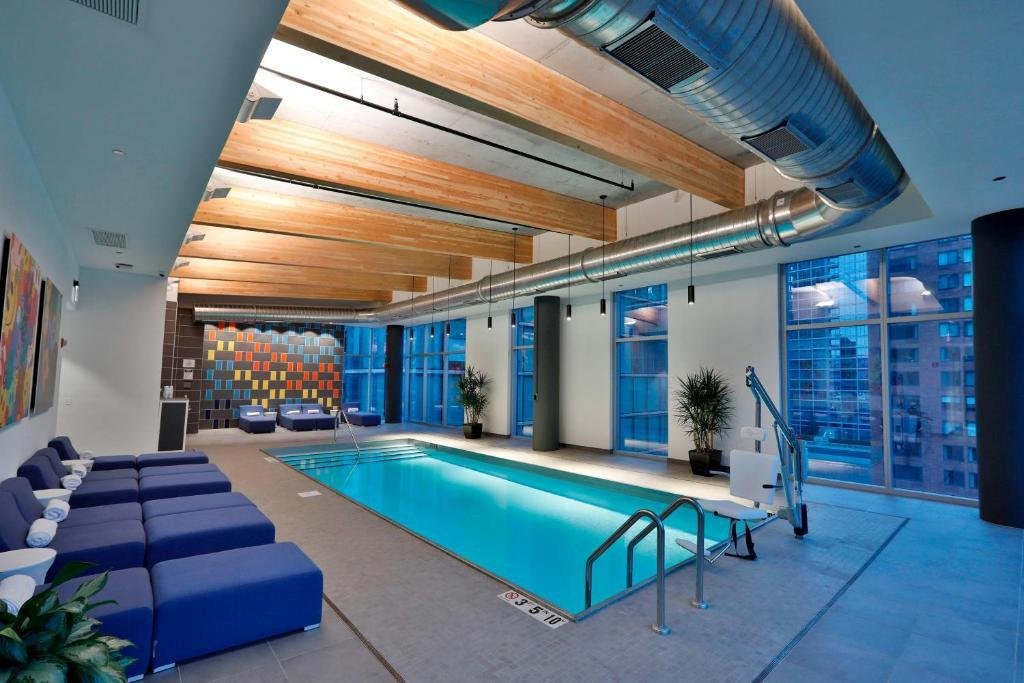 aloft chicago mag mile Aloft Chicago Mag Mile