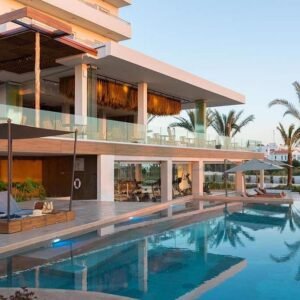 Cavo Zoe Seaside