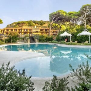 Roccamare Resort