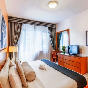 Golden Sands Hotel Apartments