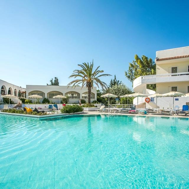 hotel niriides Hotel Niriides