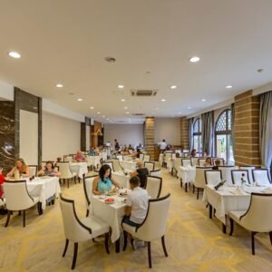 Hotel Royal Holiday Palace