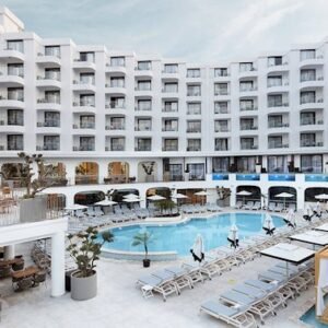 Lalila Blue Suites