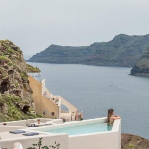 Oia Castle Luxury Suites