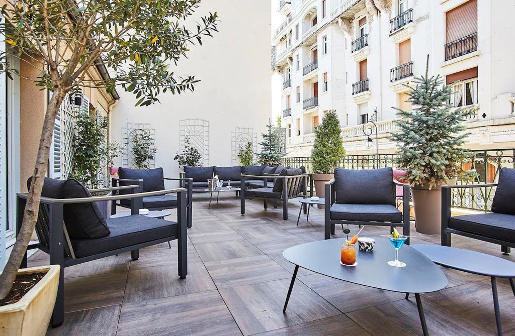 the originals boutique hotel les nations vichy The Originals Boutique Hotel Les Nations Vichy