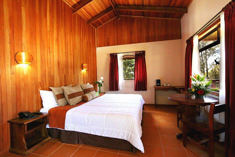 monteverde country lodge Monteverde Country Lodge