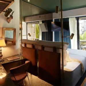 Skylark, Aluma Hotel & Resort