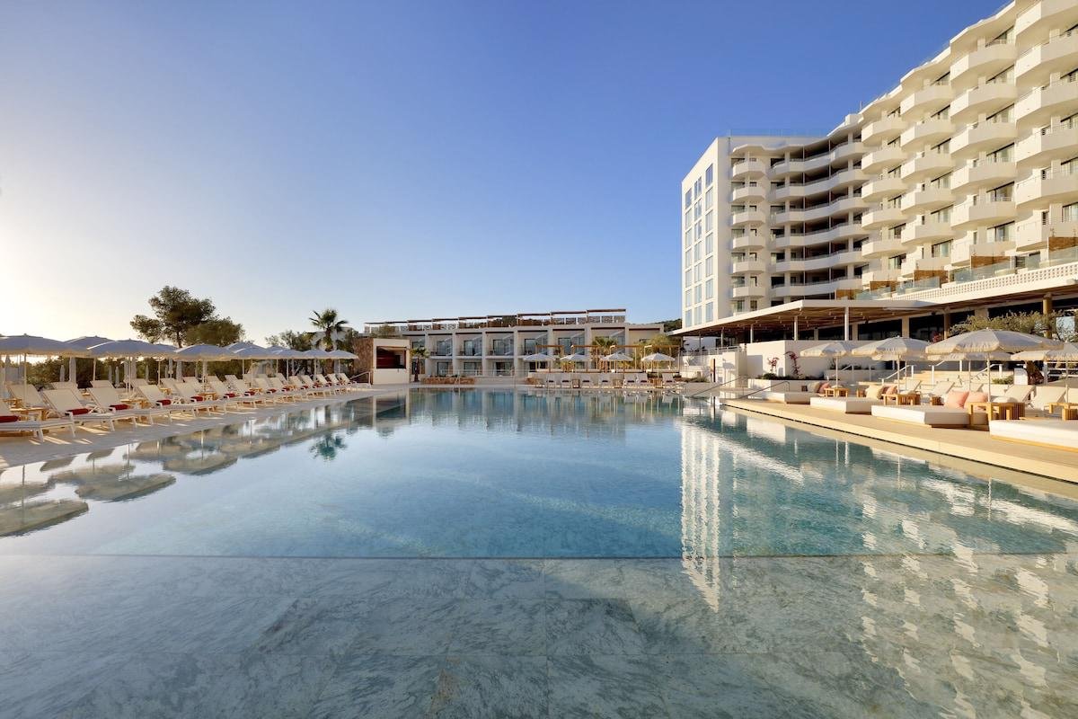 trs ibiza hotel TRS Ibiza Hotel